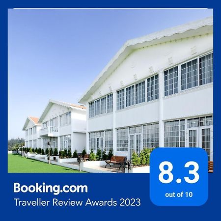 Treebo Trend Skydale Inn & Suites With Mountain View 乌提 外观 照片